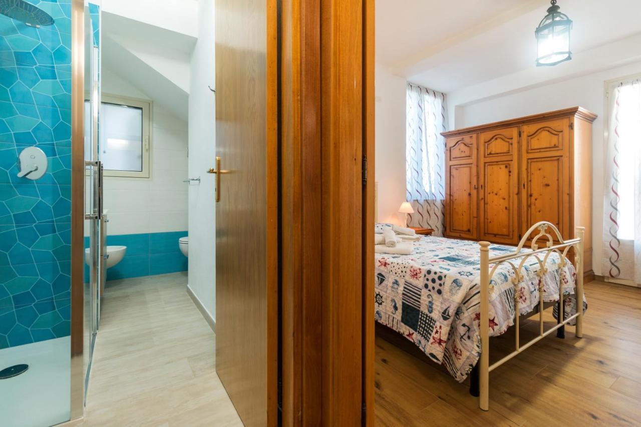 Camera Con Bagno Villa Isabel Cala Gonone Dış mekan fotoğraf