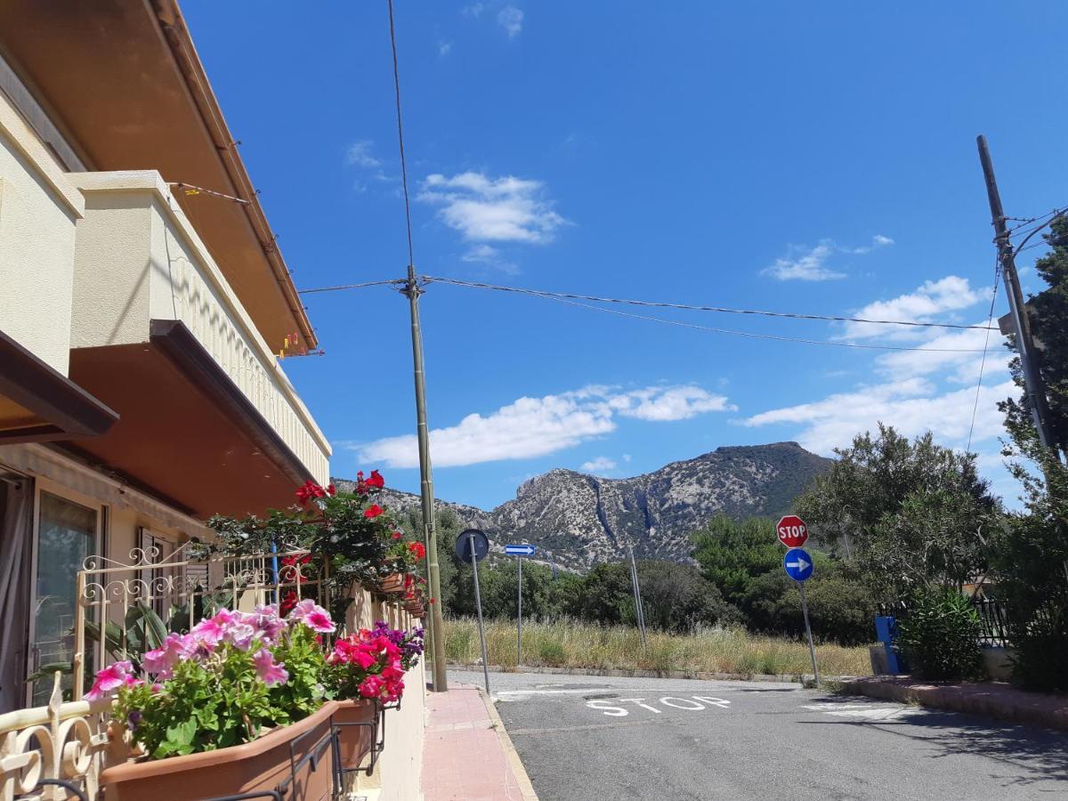 Camera Con Bagno Villa Isabel Cala Gonone Dış mekan fotoğraf